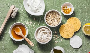 Chăm chăm đắp mặt nạ, chị em có biết da mụn hay da nám đều cần công thức khác nhau?