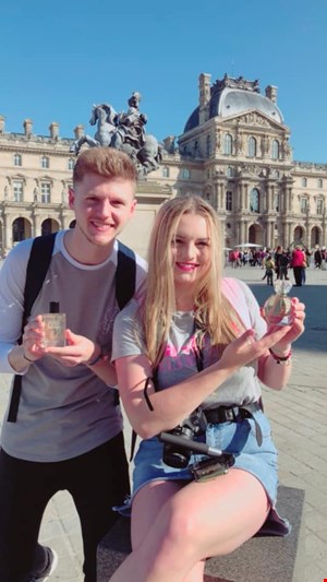 Pháp đã duyệt, chỉ có tuyệt